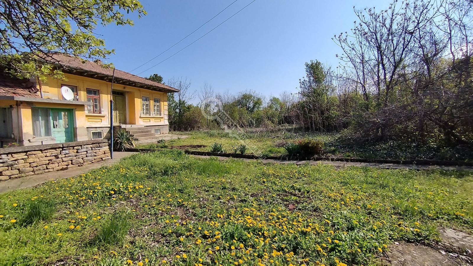 Продава КЪЩА, с. Дъскот, област Велико Търново, снимка 2 - Къщи - 49826606