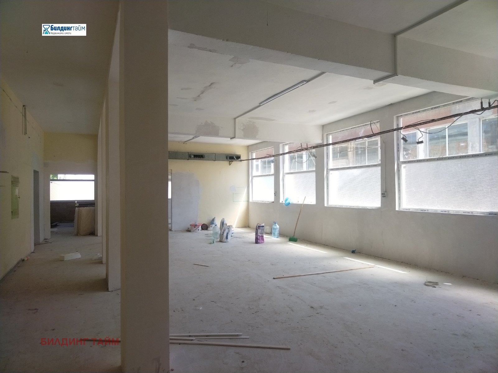 Продава ПРОМ. ПОМЕЩЕНИЕ, гр. Шумен, Промишлена зона, снимка 2 - Производствени сгради - 53679074