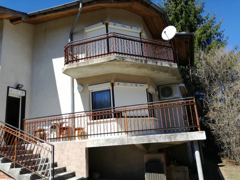 Продава ВИЛА в област Перник, гр. Трън - 128 кв.м / 70 000 € » 136 908.10 лв., НИКСТРОЙ 97