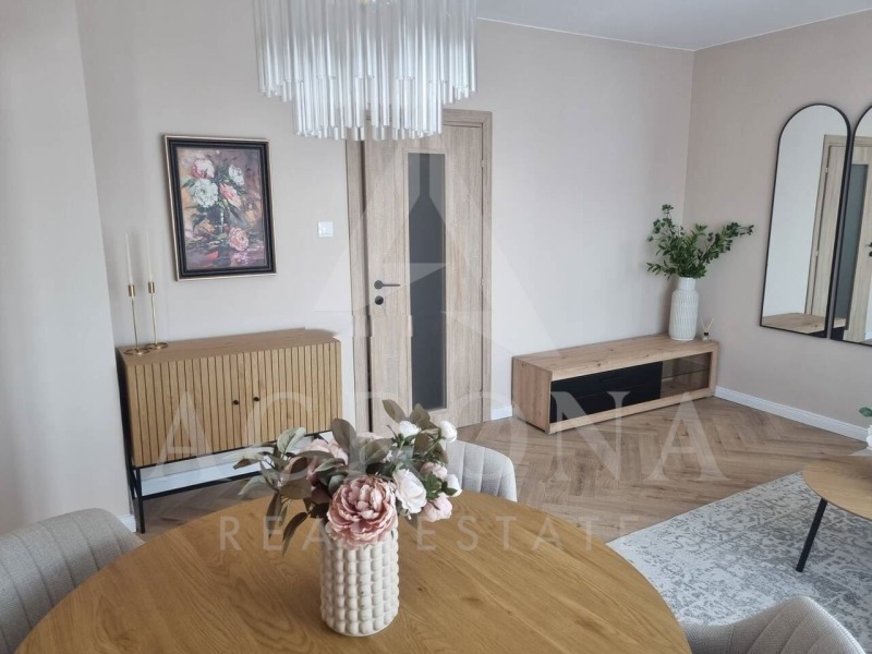 En venta  1 dormitorio Plovdiv , Komatevo , 64 metros cuadrados | 11801768 - imagen [3]