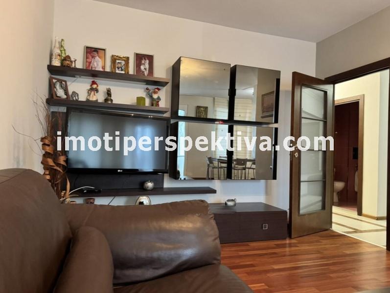 Продава 3-СТАЕН, гр. Пловдив, Център, снимка 5 - Апартаменти - 53860342