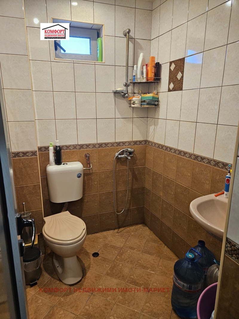 Продава ЕТАЖ ОТ КЪЩА, гр. Плевен, Мара Денчева, снимка 5 - Етаж от къща - 52920289