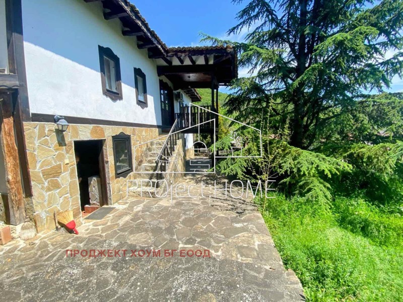 Продава  Къща област Шумен , с. Черни връх , 220 кв.м | 29491422 - изображение [5]