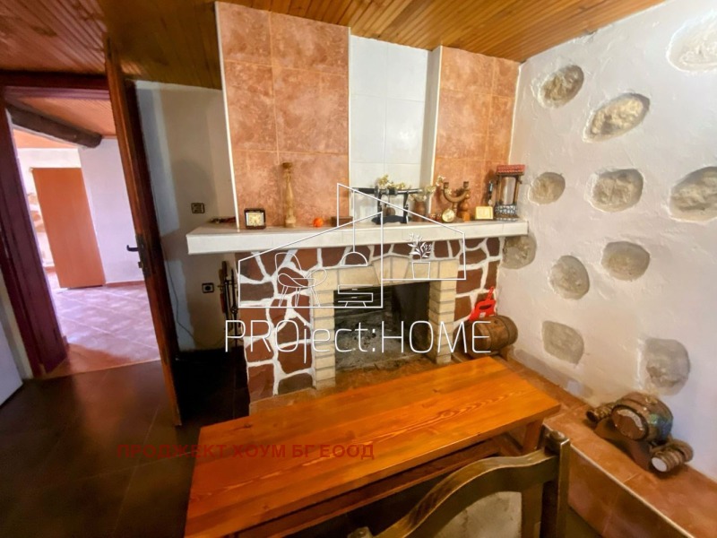 Продава  Къща област Шумен , с. Черни връх , 220 кв.м | 29491422 - изображение [13]