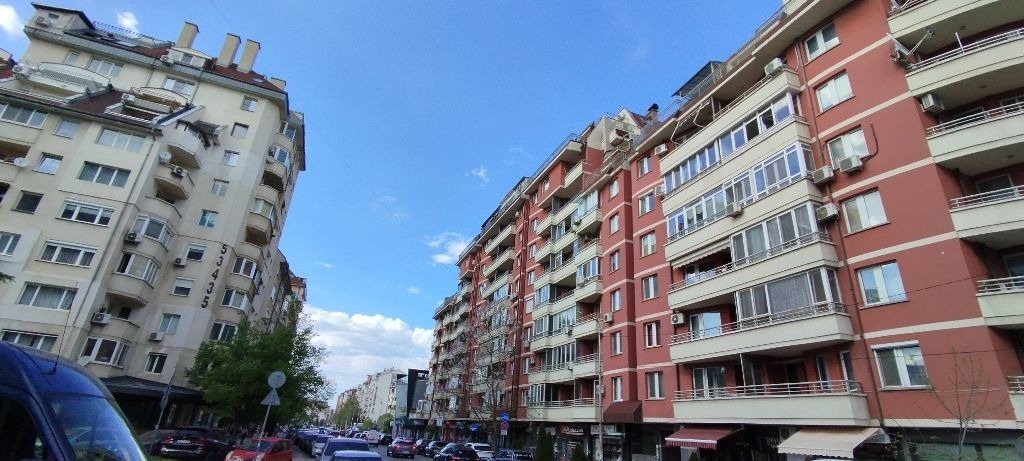 Продава 2-СТАЕН, гр. София, Младост 3