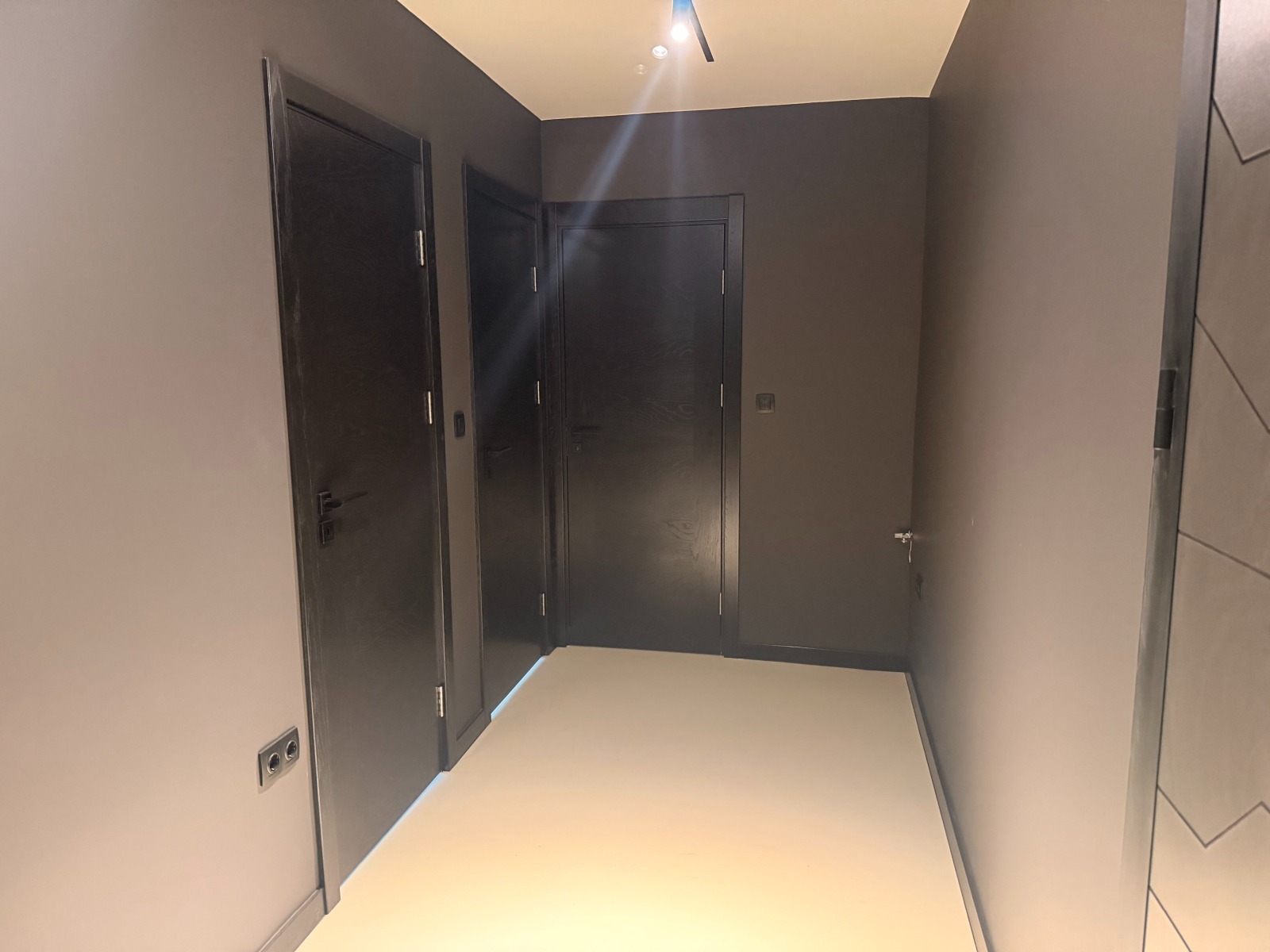 Продава 3-СТАЕН, гр. Варна, Център, снимка 6 - Апартаменти - 51984385