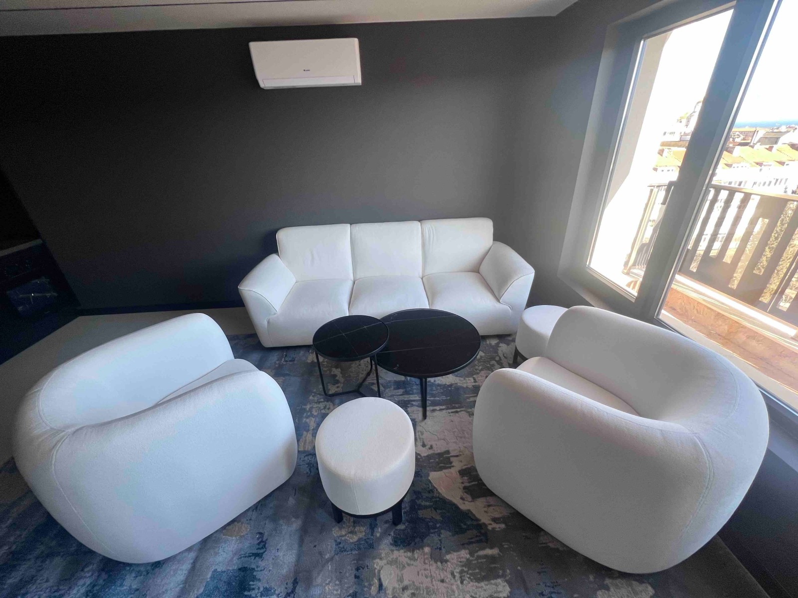 Продава 3-СТАЕН, гр. Варна, Център, снимка 2 - Апартаменти - 51984385