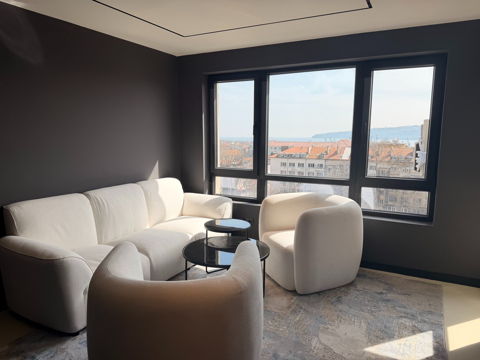 Продава 3-СТАЕН, гр. Варна, Център