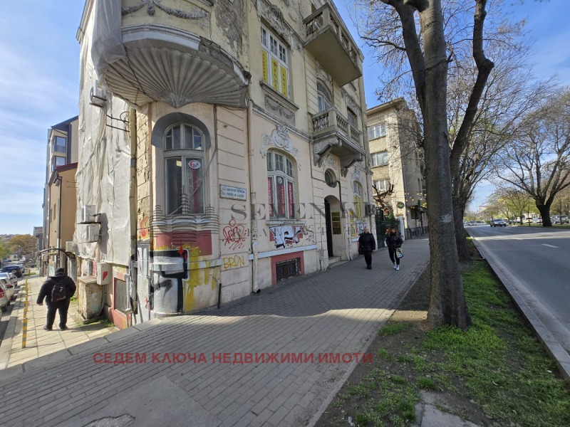 Продава САМОСТОЯТЕЛНА СГРАДА в град Варна, Център - 150 кв.м / 620 000 € » 1 212 614.60 лв., СЕДЕМ КЛЮЧА НЕДВИЖИМИ ИМОТИ