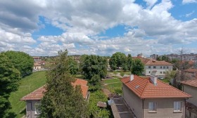 Mais de 3 quartos Pavlikeni, região Veliko Tarnovo