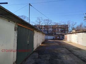 Garaj Zdraveț, Ruse 1