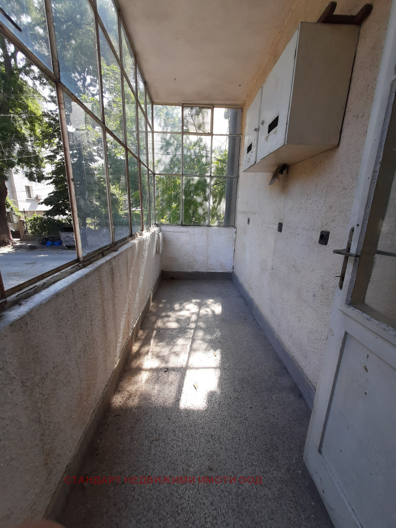 Te koop  2 slaapkamers Plovdiv , Tsentar , 85 m² | 17000837 - afbeelding [12]