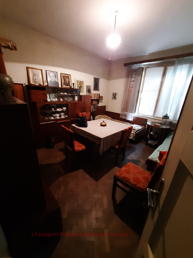 Eladó  2 hálószobás Plovdiv , Centar , 85 négyzetméter | 17000837 - kép [3]