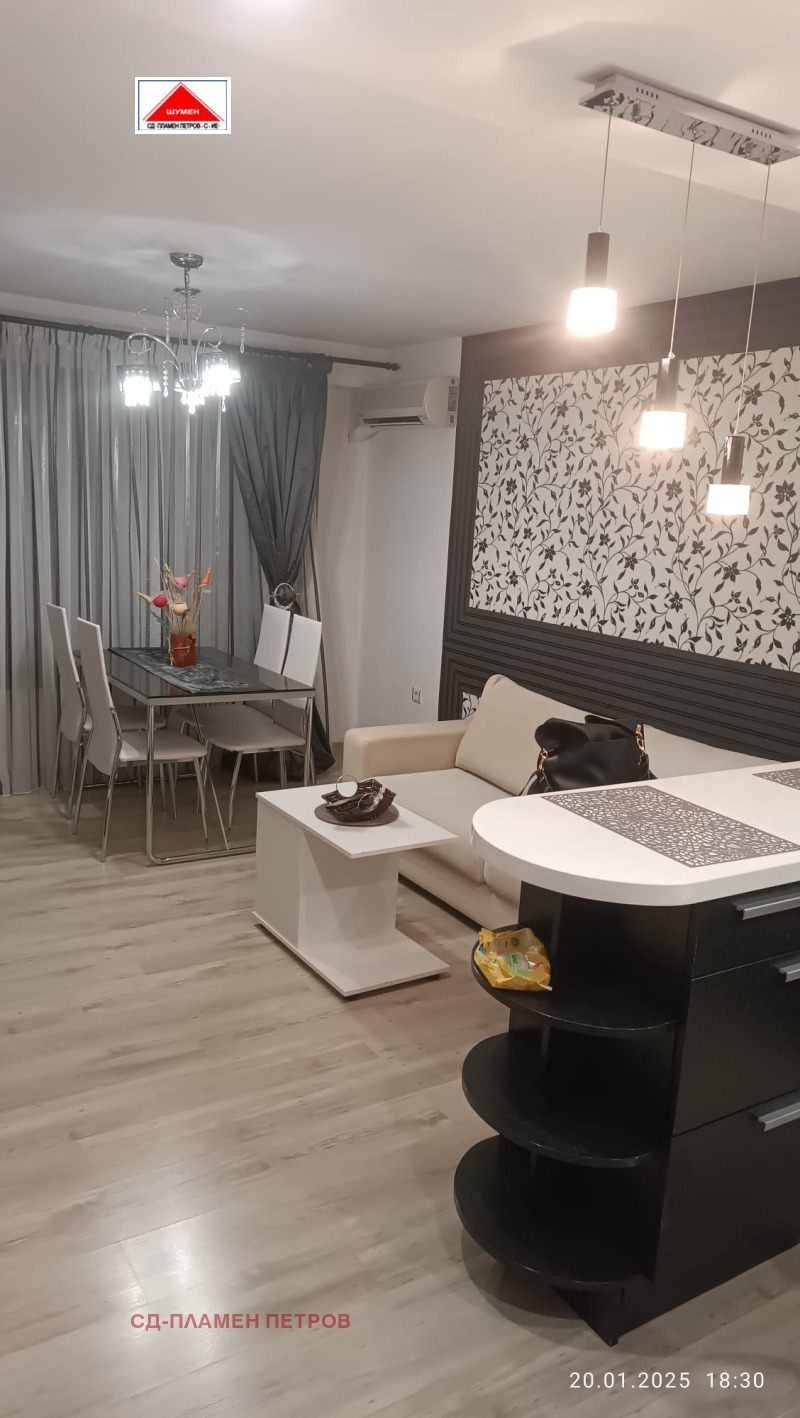 Продава  3-стаен град Шумен , Тракия , 63 кв.м | 49610774