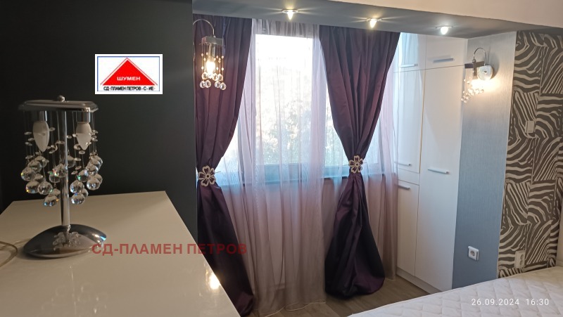 De vânzare  2 dormitoare Șumen , Traciia , 63 mp | 49610774 - imagine [10]