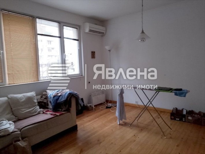 Продава 3-СТАЕН, гр. Благоевград, Широк център, снимка 2 - Aпартаменти - 49535871