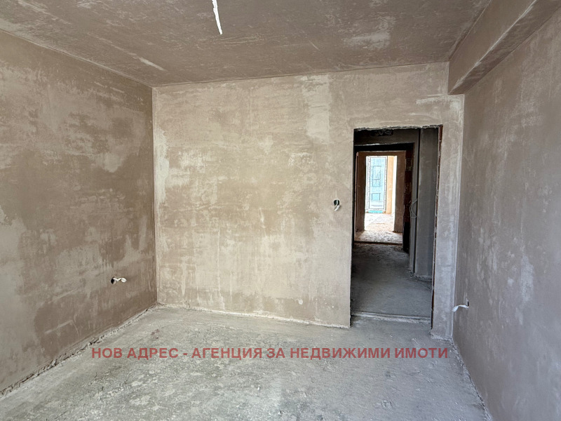 Продава 3-СТАЕН, гр. Търговище, Център, снимка 2 - Апартаменти - 50544407