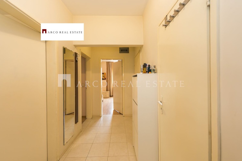 Продава 3-СТАЕН, гр. София, Оборище, снимка 9 - Апартаменти - 52925013