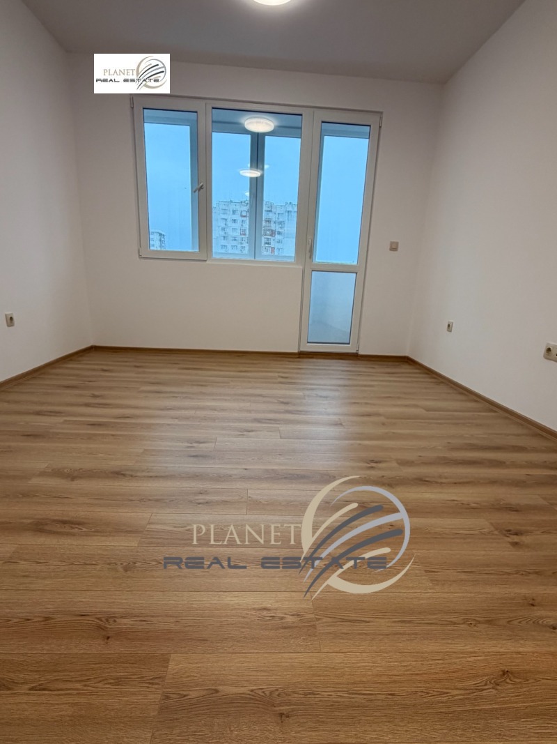 Продава 3-СТАЕН, гр. Варна, Възраждане 1