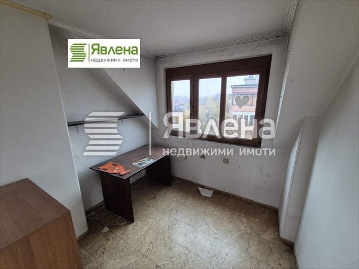 Продава 4-СТАЕН, гр. София, Оборище, снимка 12 - Aпартаменти - 49364853