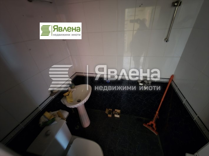 Продава 4-СТАЕН, гр. София, Оборище, снимка 5 - Aпартаменти - 49364853