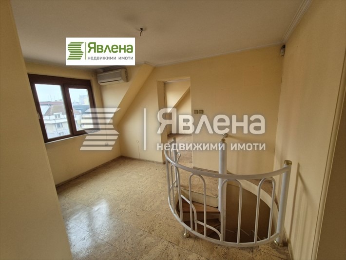 Продава 4-СТАЕН, гр. София, Оборище, снимка 9 - Aпартаменти - 49364853