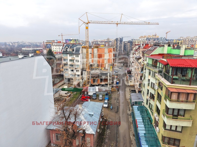 Продава ОФИС, гр. София, Оборище