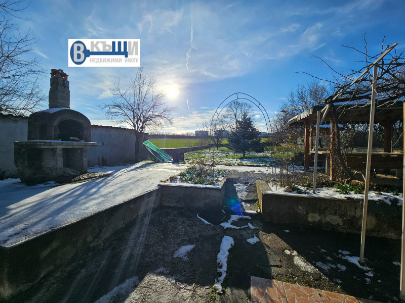 Продава КЪЩА, с. Поликраище, област Велико Търново, снимка 15 - Къщи - 53107156