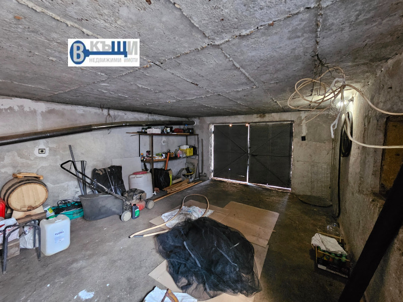 Продава КЪЩА, с. Поликраище, област Велико Търново, снимка 16 - Къщи - 53107156