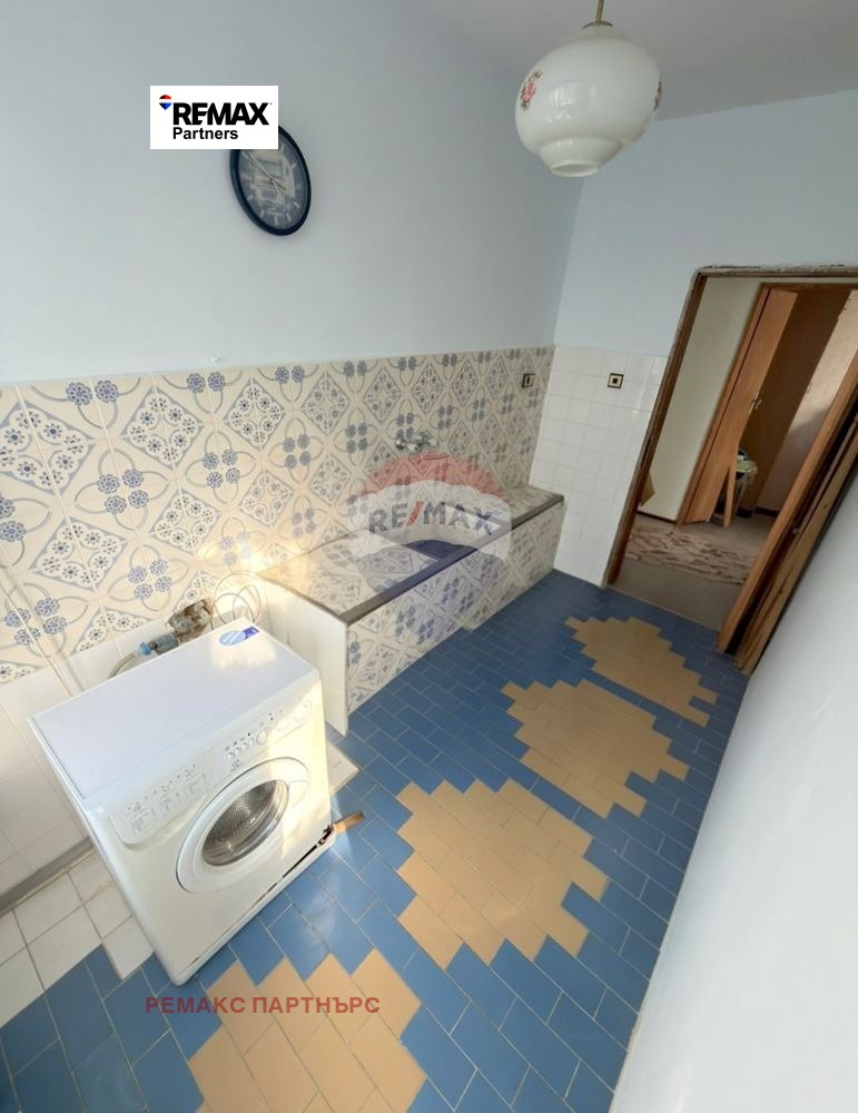 Продава КЪЩА, с. Кичево, област Варна, снимка 17 - Къщи - 54217127