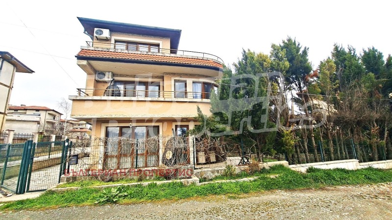 Продава КЪЩА в област Варна, гр. Бяла - 285 кв.м / 270 000 € » 528 074.10 лв., БЪЛГЕРИАН ПРОПЕРТИС
