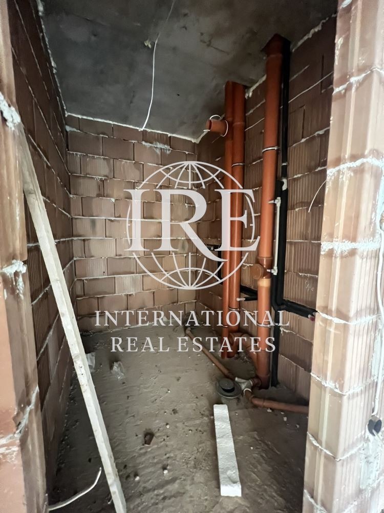 Продава  3-стаен град Варна , Възраждане 4 , 123 кв.м | 52111679 - изображение [12]