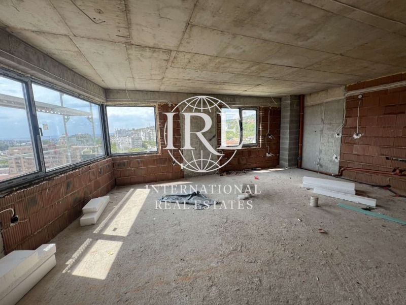 Продава  3-стаен град Варна , Възраждане 4 , 123 кв.м | 52111679 - изображение [3]