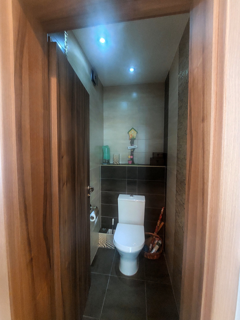 Te koop  2 slaapkamers Sofia , Tsentar , 89 m² | 17822175 - afbeelding [10]