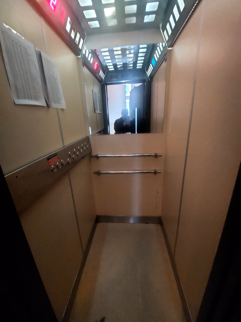 Te koop  2 slaapkamers Sofia , Tsentar , 89 m² | 17822175 - afbeelding [15]
