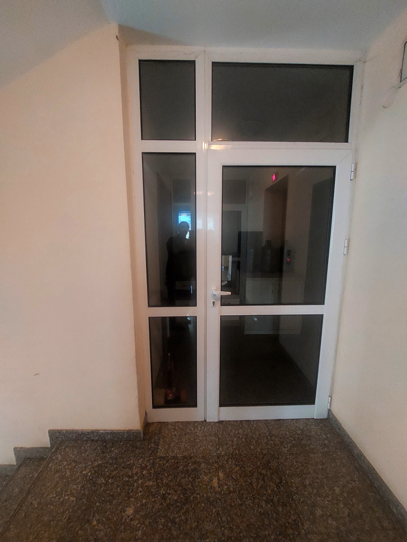 Te koop  2 slaapkamers Sofia , Tsentar , 89 m² | 17822175 - afbeelding [16]