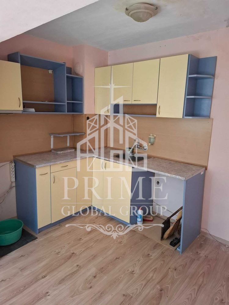 Продава 3-СТАЕН, гр. Варна, Владислав Варненчик 1