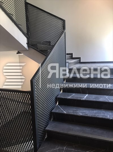 Προς πώληση  3 υπνοδωμάτια Βαρνα , κ.κ. Σβ.Σβ. Κονσταντην η Ελενα , 136 τ.μ | 66088919 - εικόνα [13]
