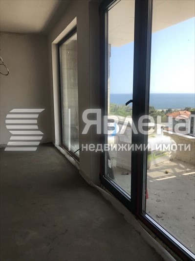 Προς πώληση  3 υπνοδωμάτια Βαρνα , κ.κ. Σβ.Σβ. Κονσταντην η Ελενα , 136 τ.μ | 66088919 - εικόνα [8]
