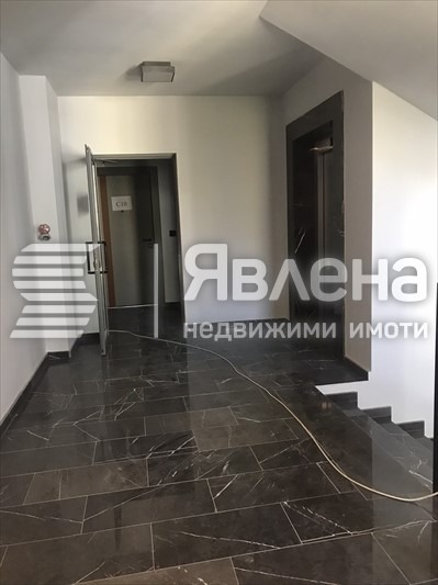 Προς πώληση  3 υπνοδωμάτια Βαρνα , κ.κ. Σβ.Σβ. Κονσταντην η Ελενα , 136 τ.μ | 66088919 - εικόνα [12]