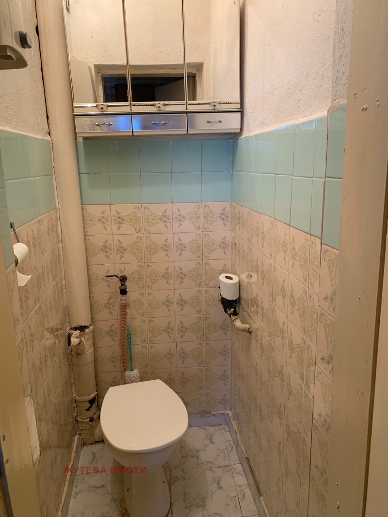 Продава 4-СТАЕН, гр. Карлово, област Пловдив, снимка 15 - Апартаменти - 52231990