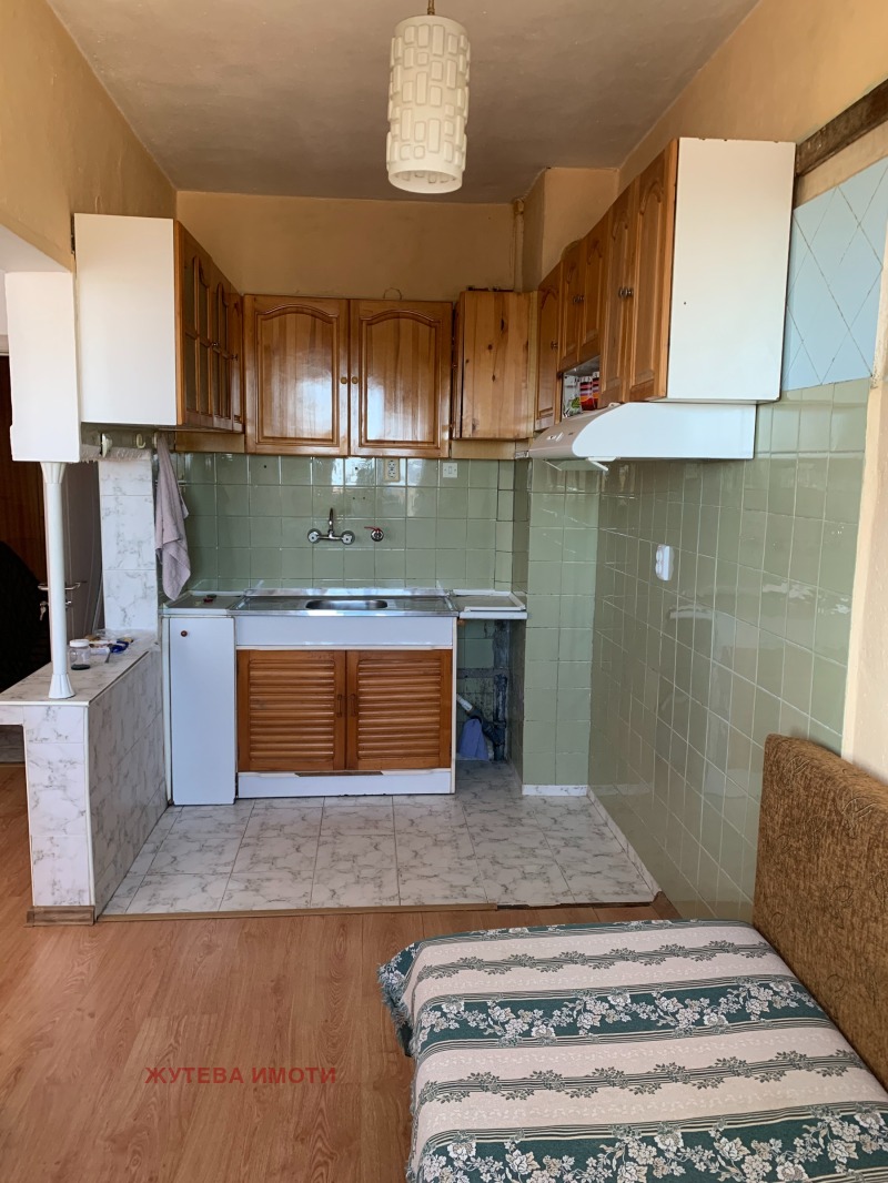 Продава 4-СТАЕН, гр. Карлово, област Пловдив, снимка 3 - Апартаменти - 52231990