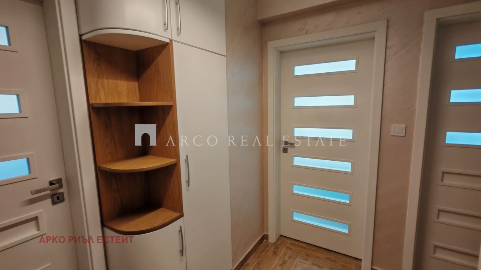 Продава 2-СТАЕН, гр. София, Център, снимка 3 - Апартаменти - 55103691