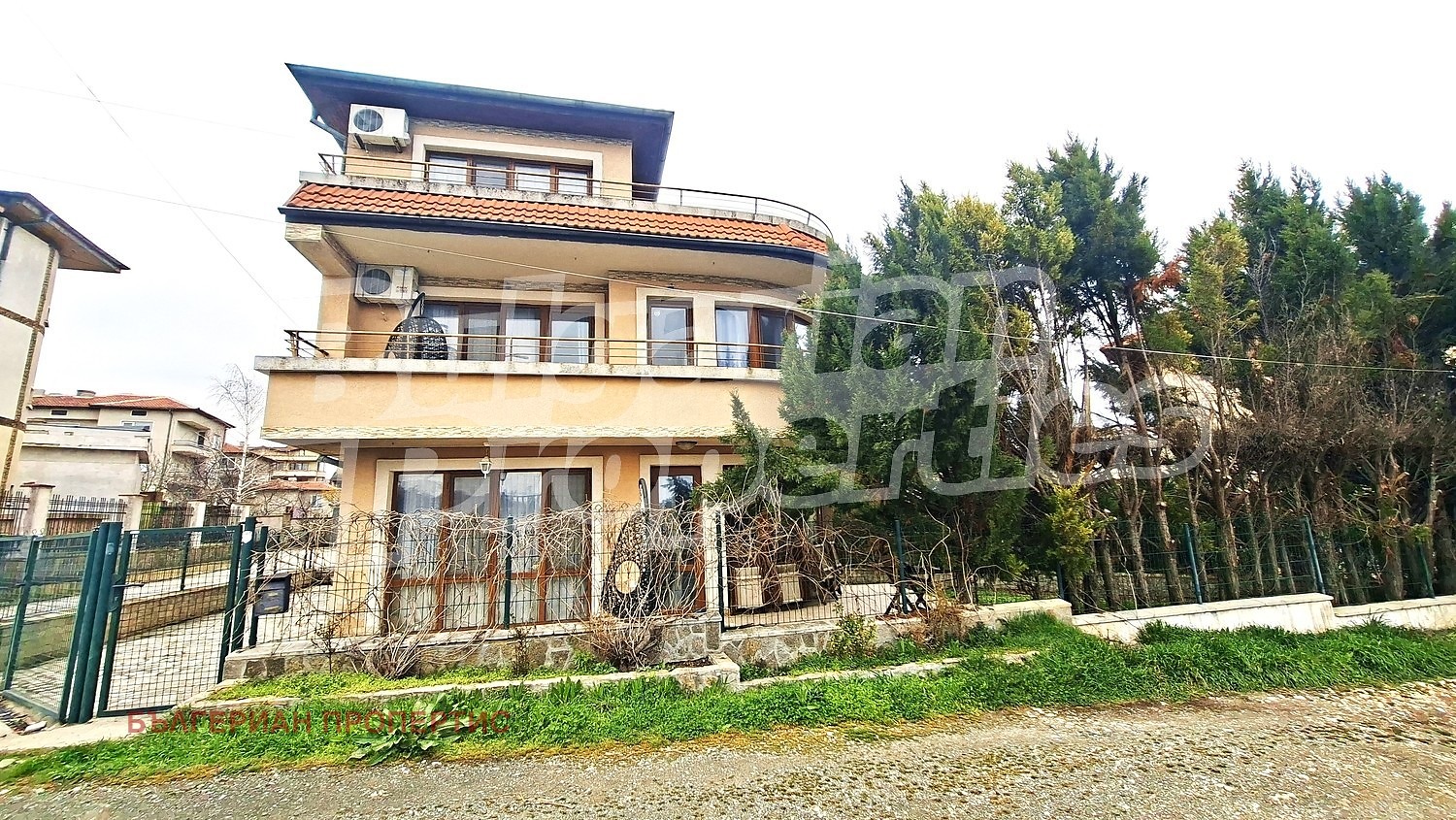 Продава КЪЩА, гр. Бяла, област Варна