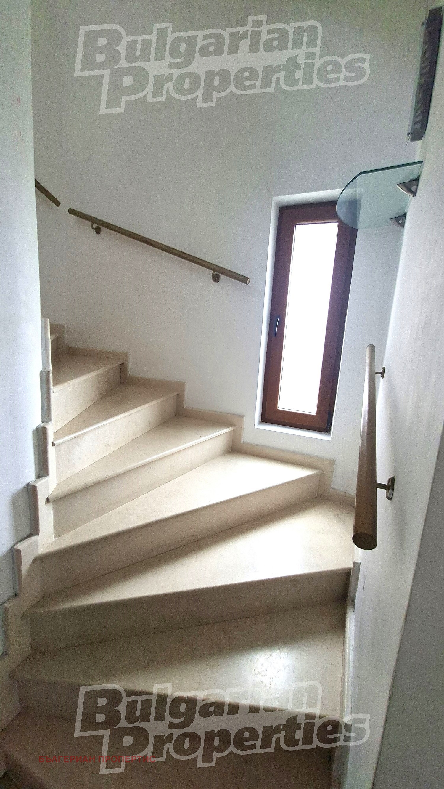 Продава КЪЩА, гр. Бяла, област Варна, снимка 8 - Къщи - 54050398