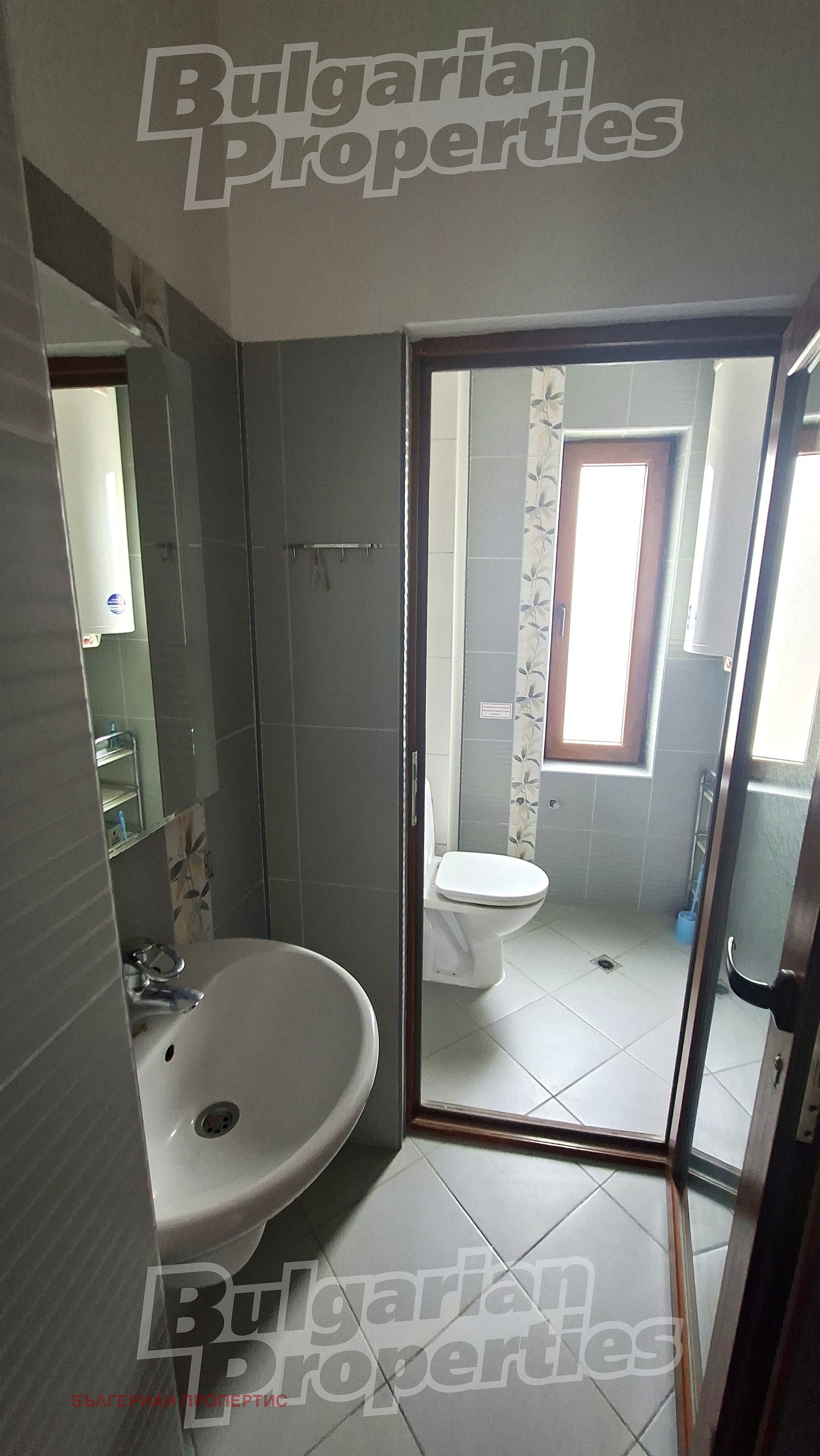 Продава КЪЩА, гр. Бяла, област Варна, снимка 7 - Къщи - 54050398