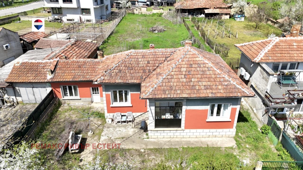 Продава КЪЩА, с. Ценово, област Русе, снимка 3 - Къщи - 55118034