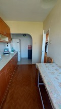 Продава МНОГОСТАЕН, град Хасково, Воеводски • 142000 € / 277727.86 лв. • 71175065 4