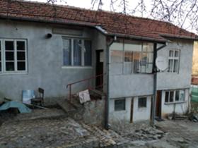 Продажба на имоти в с. Банище, област Перник - изображение 2 