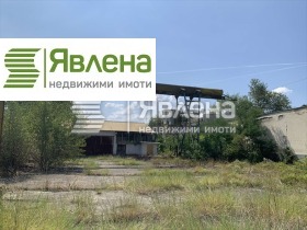 Пром. помещение град Пазарджик, Идеален център 7